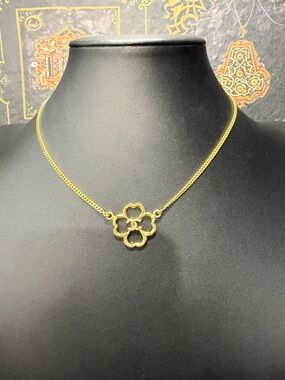 CHANEL 1983 Four Leaf Clover Cutout CC Logo Choker Necklace